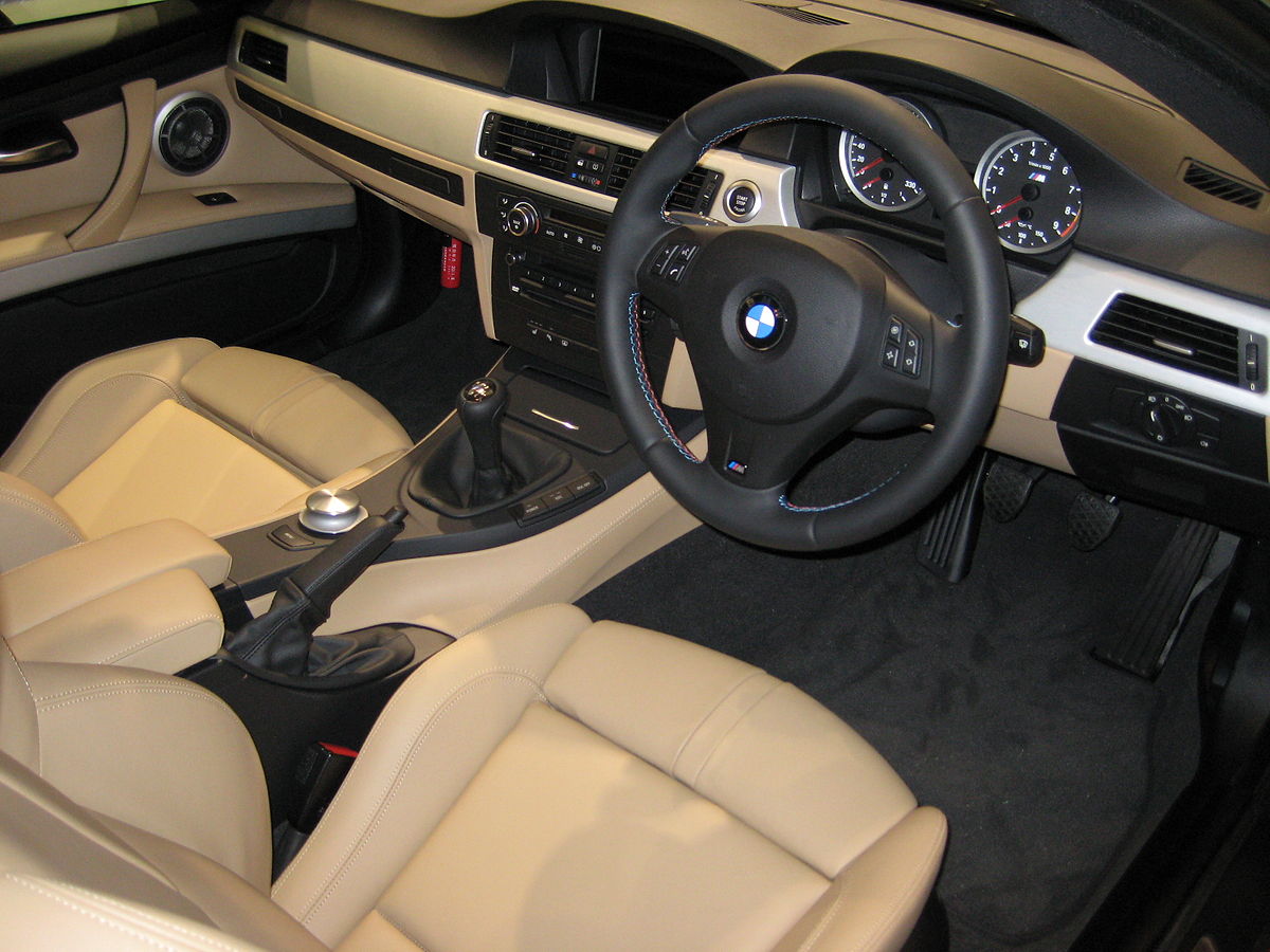 File:BMW E92 M3 Coupé Interior.JPG - Wikipedia