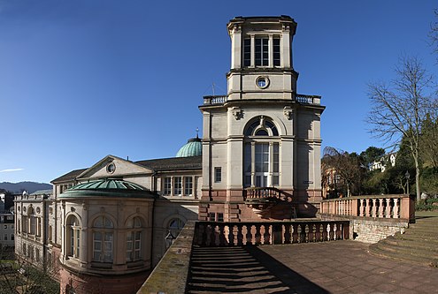 North-eastern side of the Friedrichsbad Baden-Baden-Friedrichsbad-24-Nordost-Dernfeldstaffeln-gje.jpg