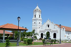 Kleine Basilika Santiago Apóstol von Natá de los Caballeros