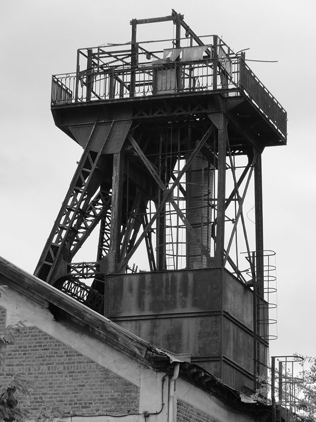 Le chevalement de la fosse n° 5 des mines de Meurchin