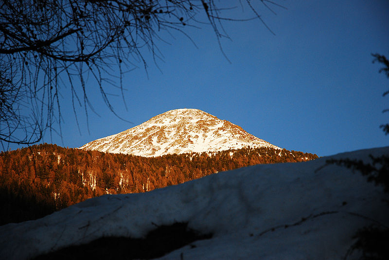 File:Blick-auf-Oberleibniger-Törl.jpg