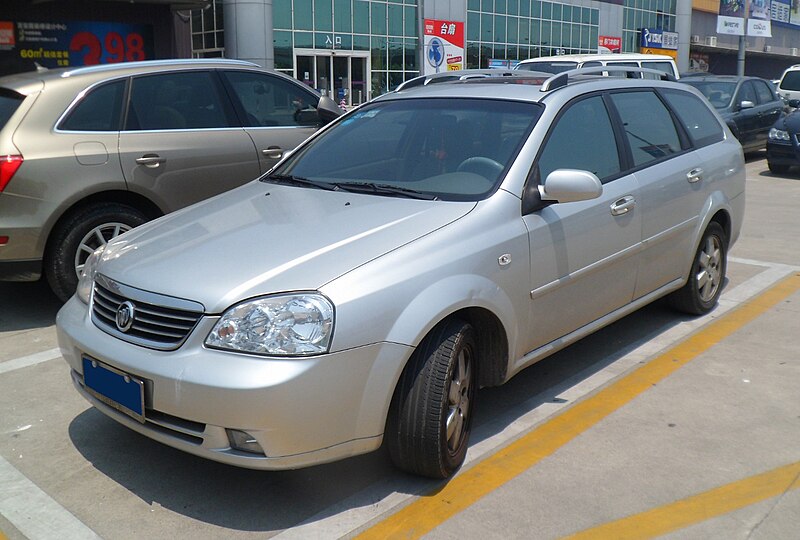 File:Buick Excelle Wagon 01 China 2012-05-27.JPG