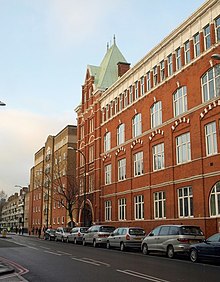 Building on Great Dover Street (geograph 2290072).jpg