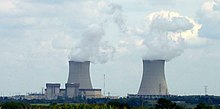 A closer view of Byron Nuclear Generating Station, including both containment buildings, in August 2005