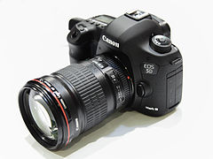 Canon EOS 5D Mark III.jpg