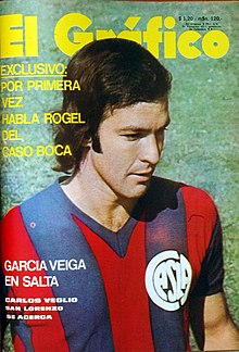Карлос Вельо (jugador de San Lorenzo) - El Gráfico 2689.jpg