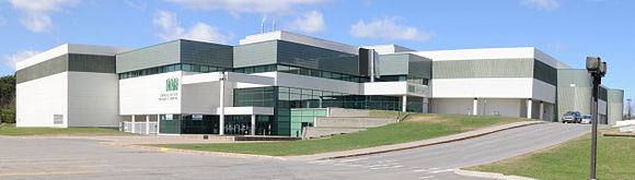 Centre de l'activité physique et sportif Léopold-Gagnon (CAPS).