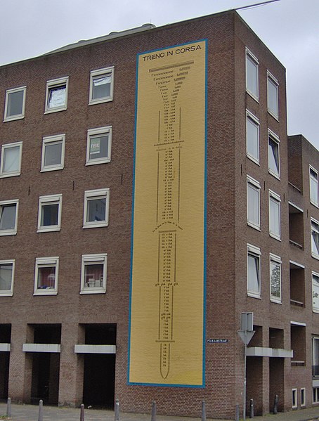 File:Cesare Simonetti - Treno In Corsa - Pelikaanstraat, Leiden.JPG