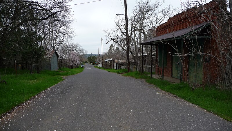 File:Chinese Camp Main Street.jpg