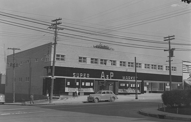 An A&P supermarket, in Snowdon, Quebec, 1941