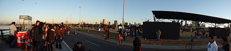 File:Costanera de Asunción - panoramio.jpg