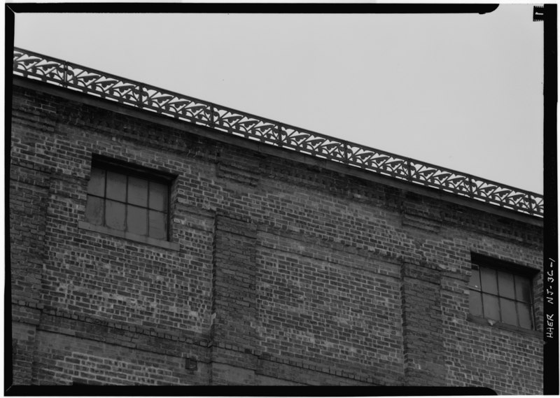 File:DETAIL OF SNOW AND LEAF CATCH, EAST ELEVATION - Rogers Locomotive and Machine Works, Millwright Shop, Spruce and Market Streets, Paterson, Passaic County, NJ HAER NJ,16-PAT,20-C-1.tif