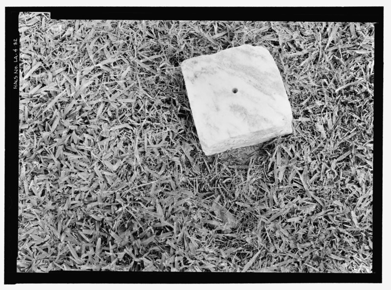 File:DETAIL OF USCandGS MARKER IN SECTION D. VIEW TO SOUTHEAST. - Alexandria National Cemetery, 209 East Shamrock Street, Pineville, Rapides Parish, LA HALS LA-4-32.tif