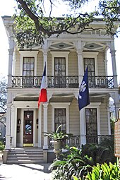 Esplanade Avenue, New Orleans