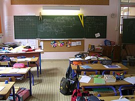 Ecole - Salle de Classe 2.jpg