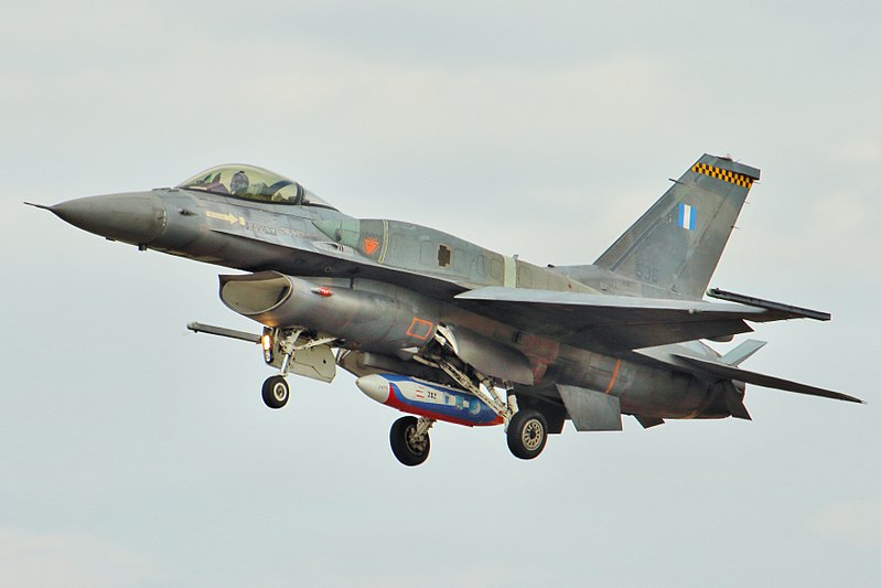 File:F16 - RIAT 2015 (23239764043).jpg