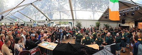 Pavillon de l'Irlande pendant un concert.