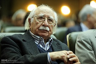 Fathollah Mojtabaei Iranian author and historian