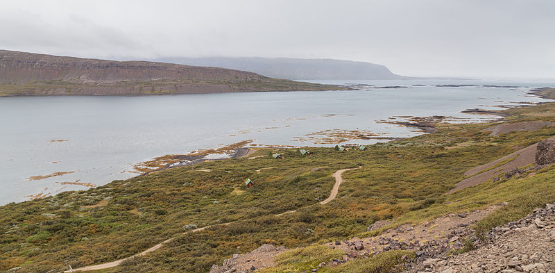 File:Fiordos cerca de Vattarnes, Vestfirðir, Islandia, 2014-08-14, DD 108.JPG