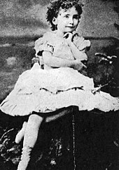 Fiske as a child; 1870s
