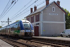 Un TER Limousin en gare en direction de Limoges.