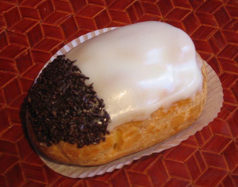 File:Gland (pâtisserie).jpg