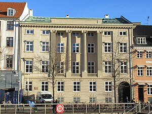 Gustmeyer House (Ved Stranden 14).jpg