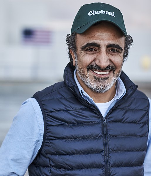 File:Hamdi Ulukaya 2017.jpg