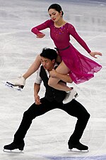 Thumbnail for File:Hannah Lim &amp; Ye Quan 2024 Worlds Free Dance 7.jpg