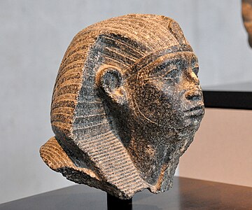 Glava mladega Senusreta III., Državni muzej egipčanske umetnosti, München
