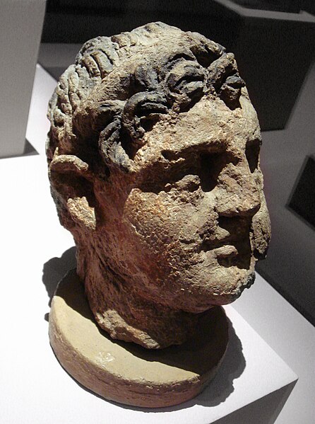 File:Head of a Greco-Bactrian ruler, Temple of the Oxus, Takht-i-Sangin, 3rd-2nd century BCE.jpg