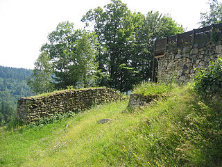 <span class="mw-page-title-main">Heunischenburg</span> Stone fortification