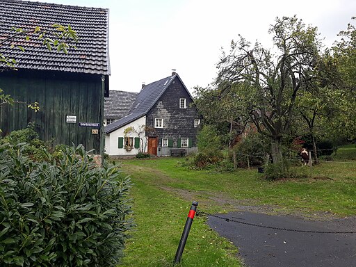 Hof in Unterboschbach