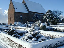 Holeby church denmark.jpg