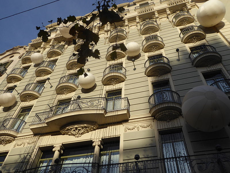 File:Hotel Majestic, Barcelona, January 2015 (01).JPG