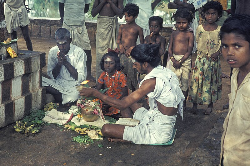 File:India-1970 059 hg.jpg