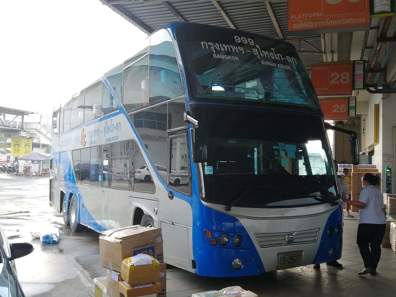 Intercity_buses_in_Bangkok_(12)