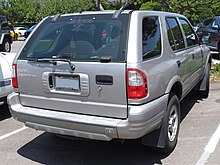 Isuzu Rodeo, Rear view, (2).jpg