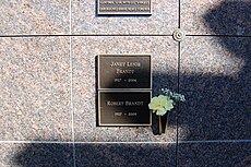 Janet Leigh grave at Westwood Village Memorial Park Cemetery in Brentwood, California.JPG