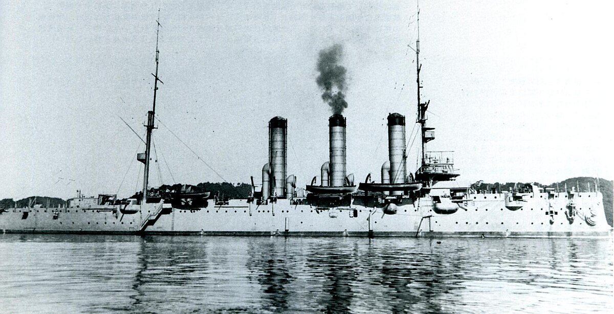 File:Japanese cruiser Tsugaru in 1918.jpg - 维基百科，自由的百科全书