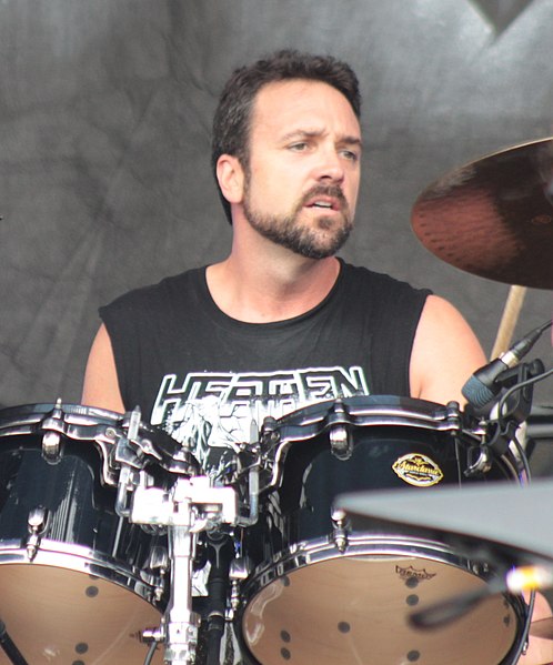 File:Jon Dette 2013 (cropped).JPG