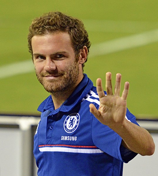 File:Juan Mata Chelsea vs AS-Roma 10AUG2013.jpg