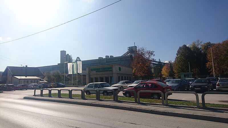 File:Kakanj cement factory.JPG