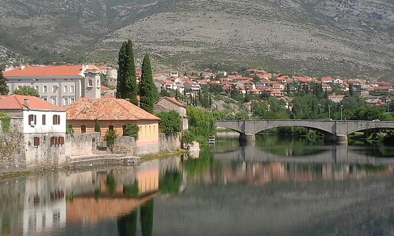 File:Kameni most - Trebinje.jpg