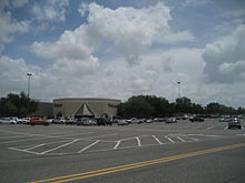 Dillard's Clearance Center in Kenner, Louisiana