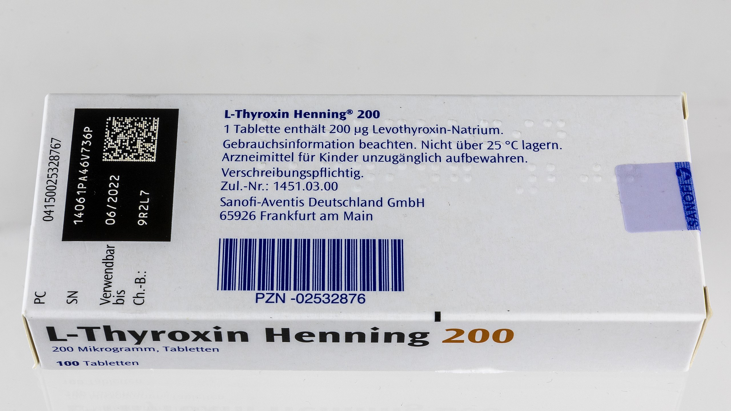 File:L-Thyroxin Henning 200 by Sanofi-Aventis with PZN and  Epedigree-6407.jpg - Wikimedia Commons