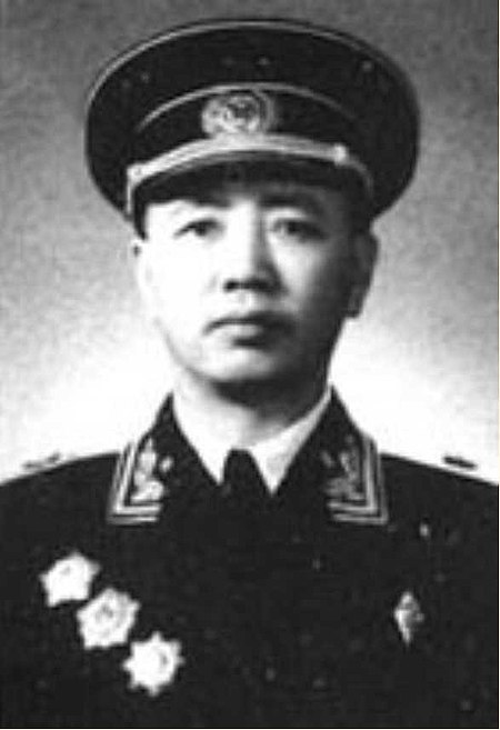 Tập_tin:Liu_Huaqing_1955.jpg