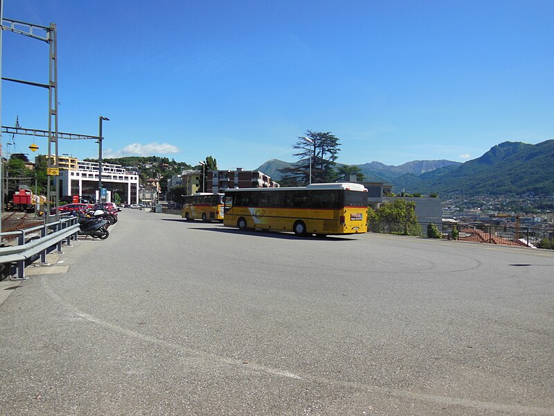 File:Lugano railway station 05.jpg