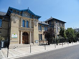 Le Lycée Léon Bourgeois