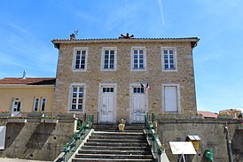 Mairie Pirajoux 3.jpg